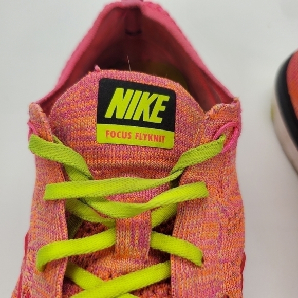 Nike Free TR Focus FK OC Womens 10 Running Shoes 843987 999 Pink-Multi Color - Picture 4 of 15